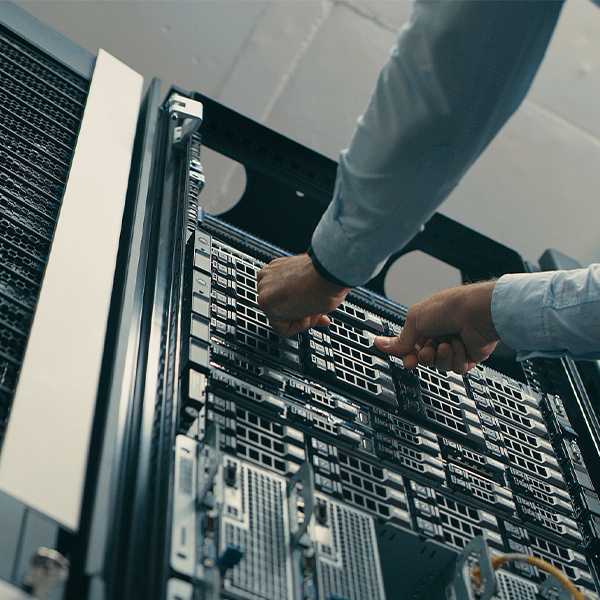 AI Data Center Basics: What Is Linear Pluggable Optics (LPO)?
