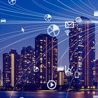 LoRaWAN 中继是新的系列扩展，它允许 LoRaWAN 设备与网关通信，即使它们超出覆盖范围。这是通过使用电池供电的中继设备来实现的，该设备充当终端设备和网关之间的桥梁。